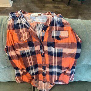 Sleeveless Plain Shirt